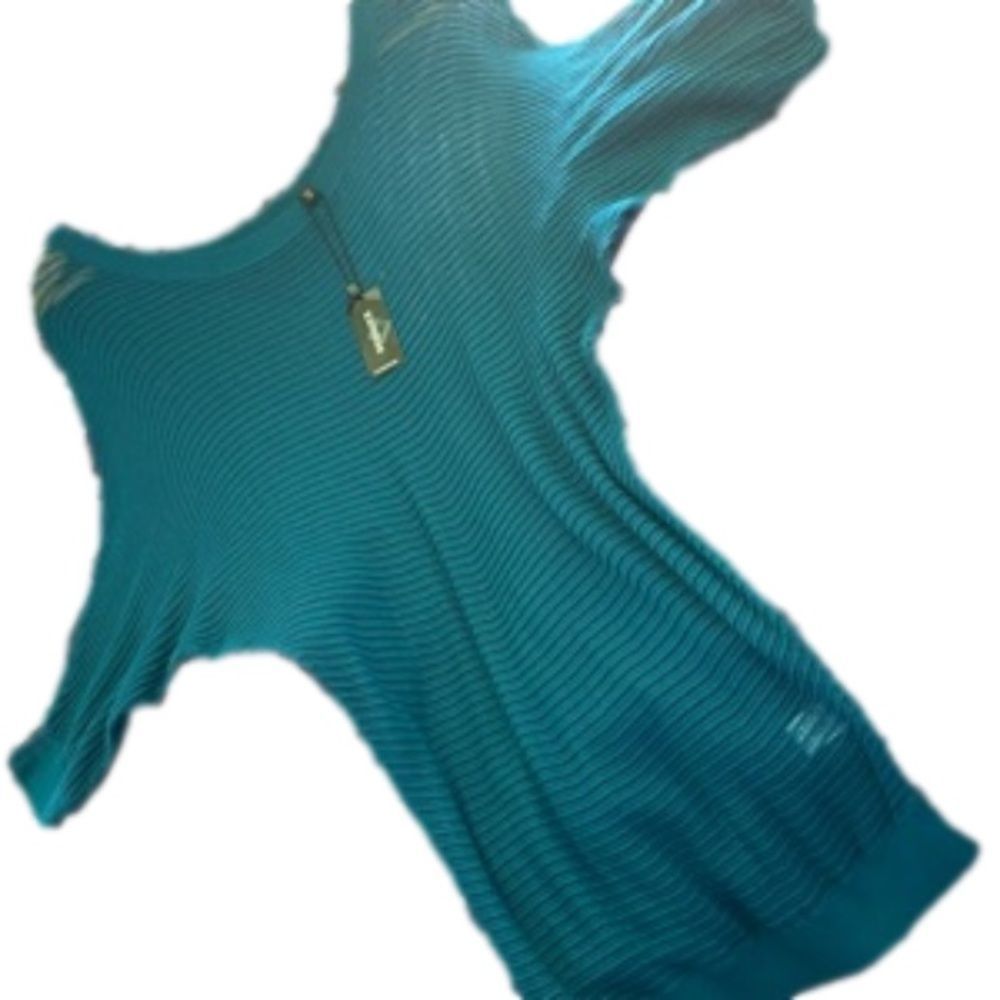 Express Teal knitted tunic sweat shirt. Brand new with tags! Size small.